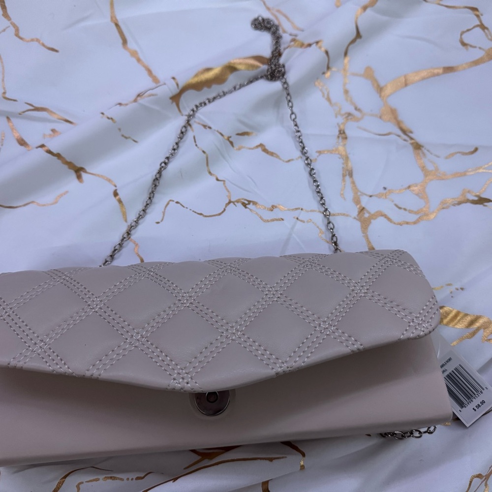 Elegant Cream Quilted Chain Bag